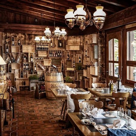 Gastehaus Baumgarten Hotel Kehrsiten ภายนอก รูปภาพ